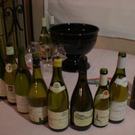 Auberge De L'Atre Quarre-les-Tombes ภายนอก รูปภาพ